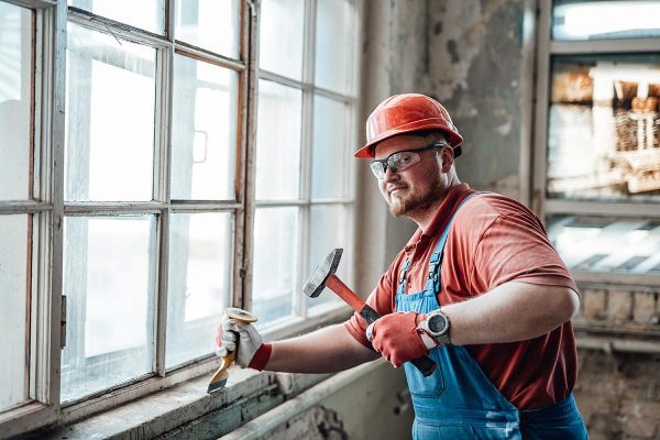 builder-on-a-construction-site-working-on-a-brick-resize-pyzkbbnewqvnjoowcoi04ppm5gie5hag601bq6clgg.jpg