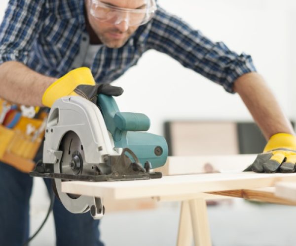 carpenter2.jpg